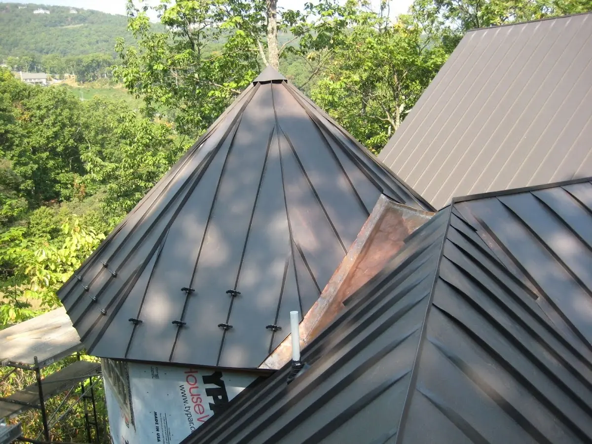 Professional Roof Tarp Installation by Craftsman Roofing in Monitor